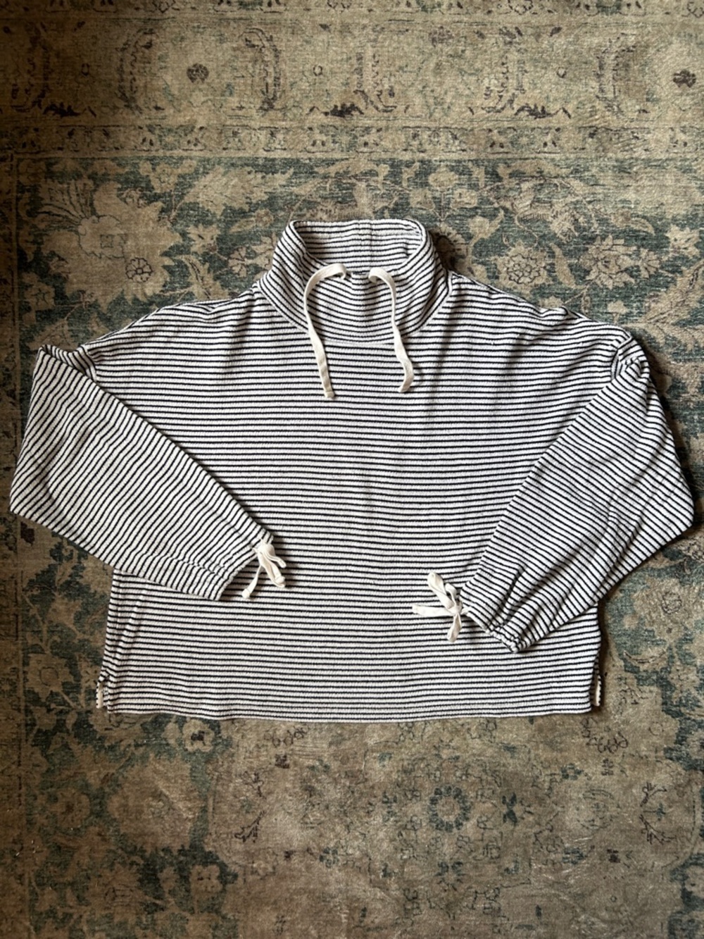 mile(s) by Madeleine Striped Knit Top - Blue & White